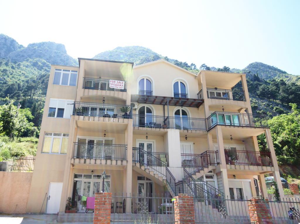 Apartments Panorama Kotor Luaran gambar