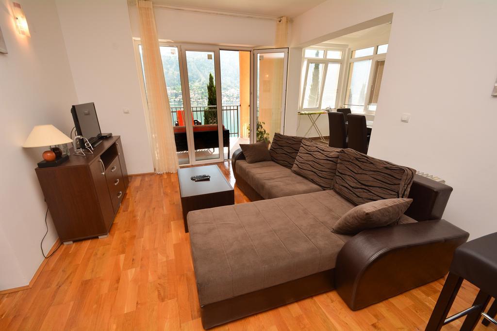 Apartments Panorama Kotor Luaran gambar