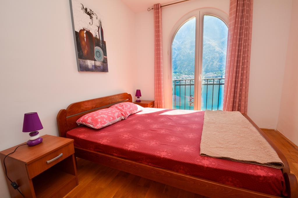 Apartments Panorama Kotor Luaran gambar