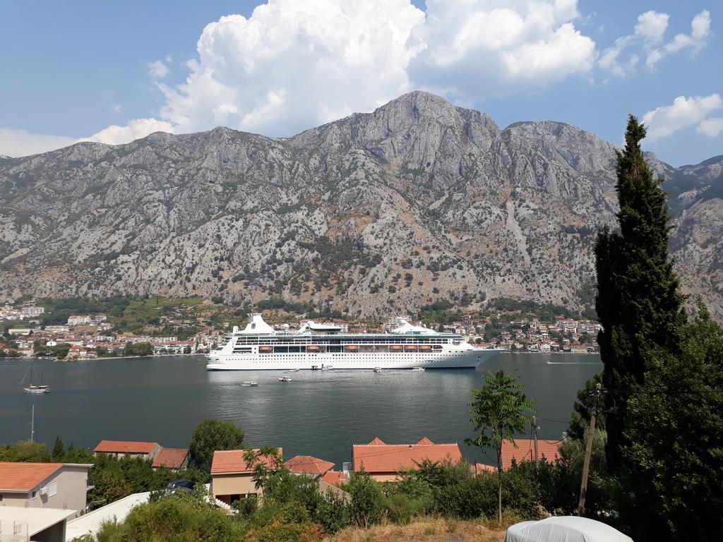 Apartments Panorama Kotor Luaran gambar